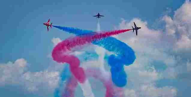 Explore Wales National Airshow: Minibus Hire in Leeds